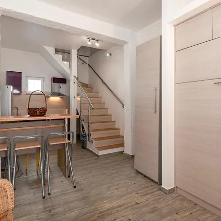 Cozy Beachfront Appartement